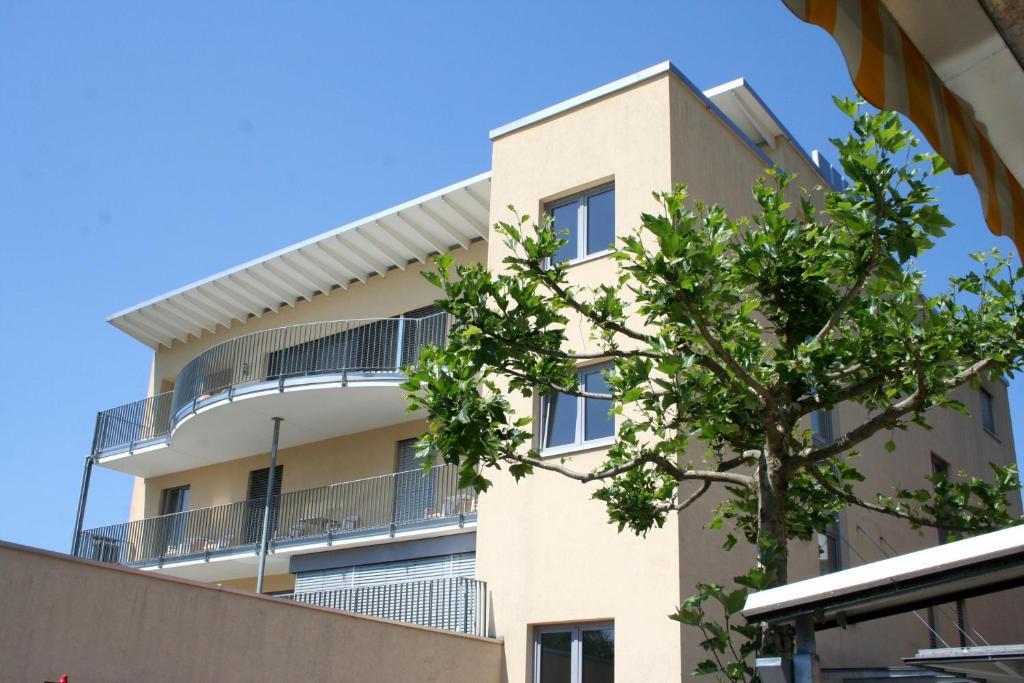 Hotel Cafe Lorenz 호헤넴스 외부 사진